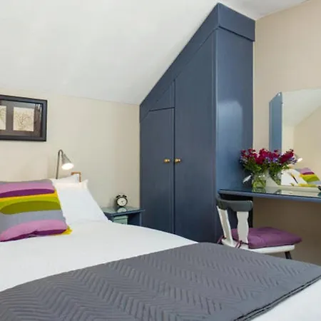 Holiday home 2 Bedroom 1 Bathroom Family Friendly 50 Metres From The Seashore And Beach Galway
